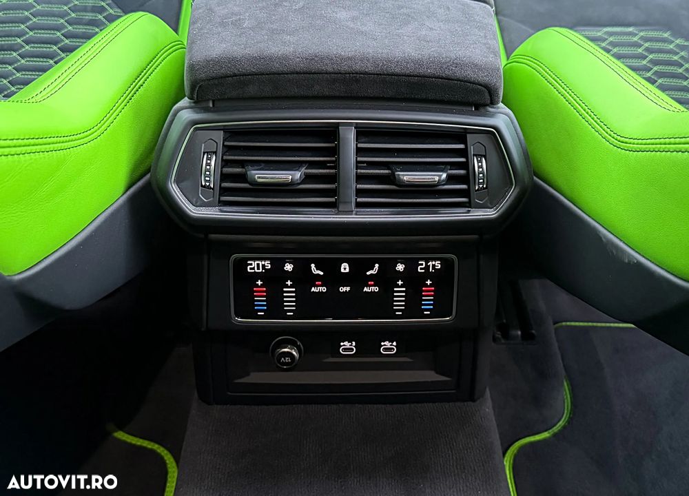 Lamborghini URUS - 32