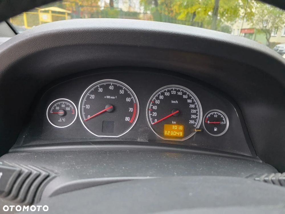 Opel Vectra - 10