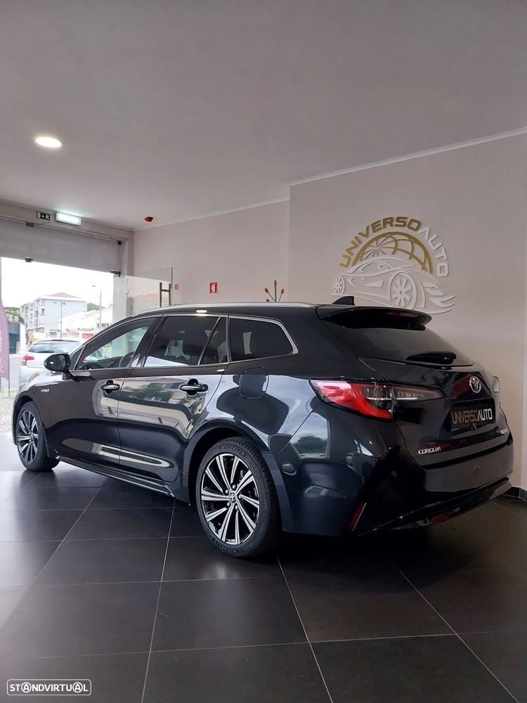 Toyota Corolla Touring Sports 1.8 Hybrid Comfort+P.Sport - 6