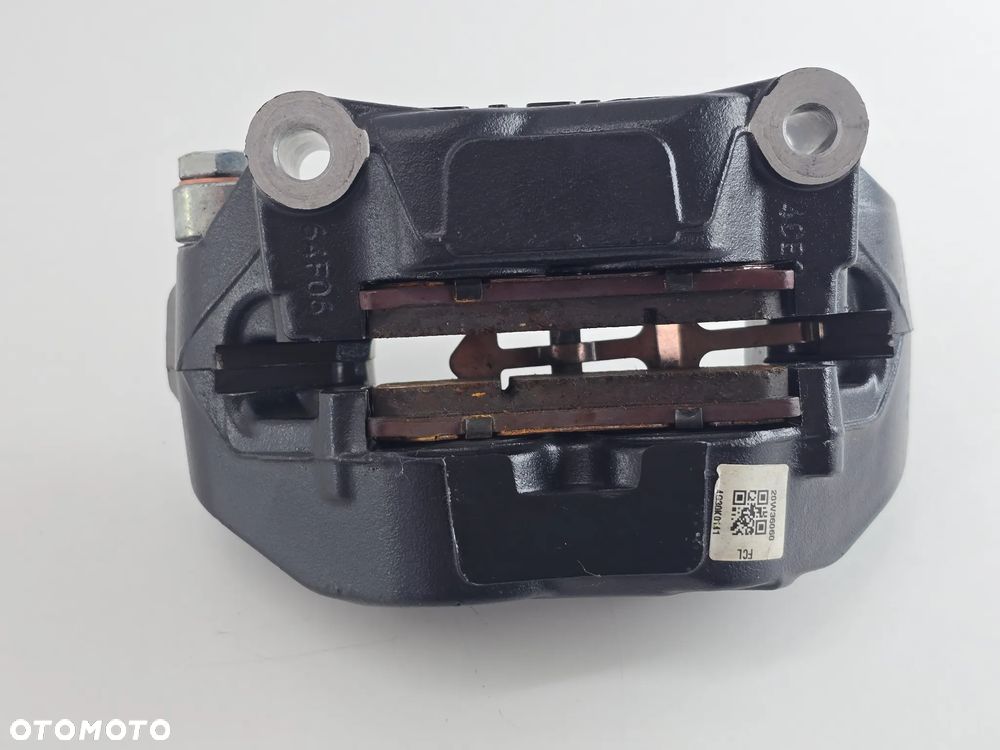 ZACISK HAMULCOWY PRZOD KLOCKI  TRIUMPH SCRAMBLER 400 SPEED - 17