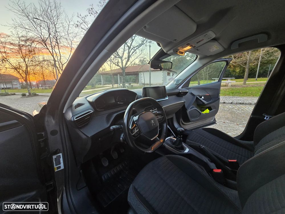 Peugeot 2008 PureTech 130 GPF Stop&Start Active - 13