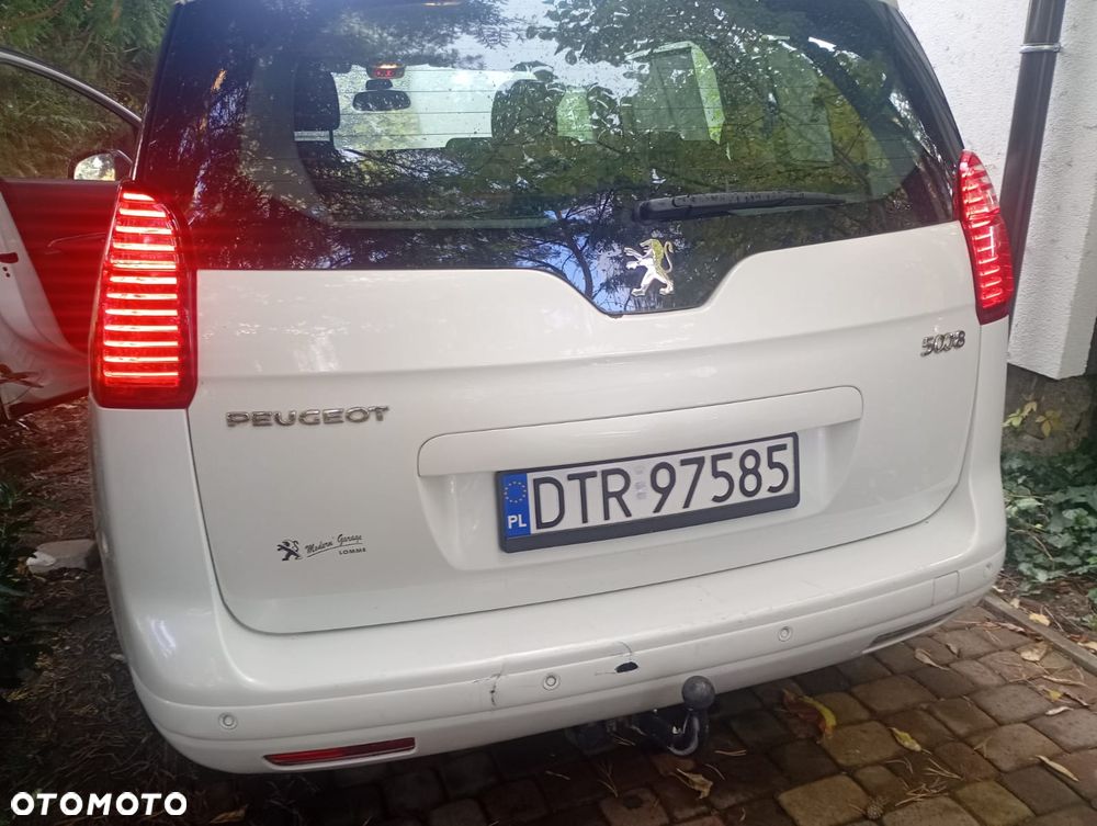 Peugeot 5008 - 3