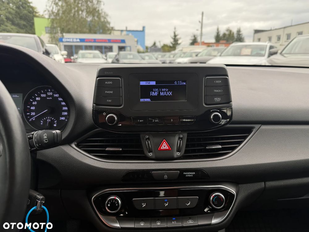 Hyundai i30 1.5 T-GDI 48V Comfort - 12