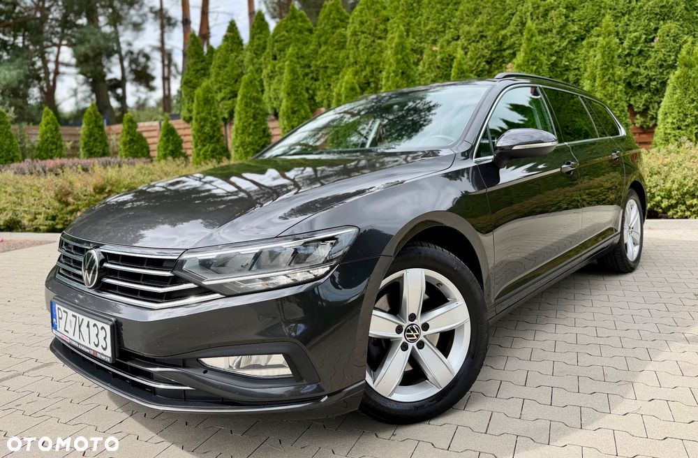Volkswagen Passat Variant 2.0 TDI SCR DSG Business - 2