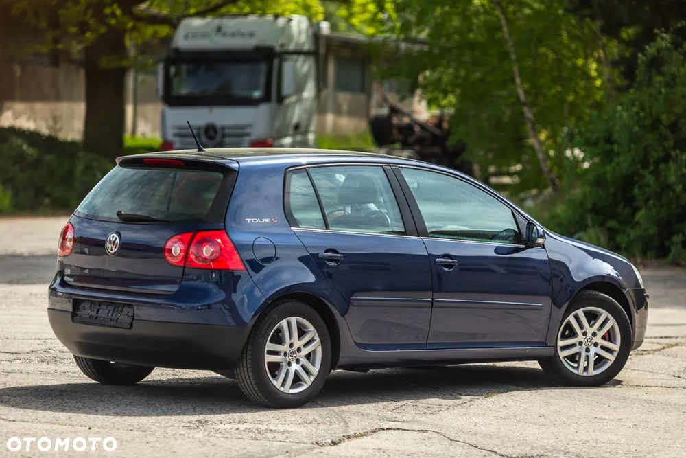 Volkswagen Golf 1.6 Tour - 12