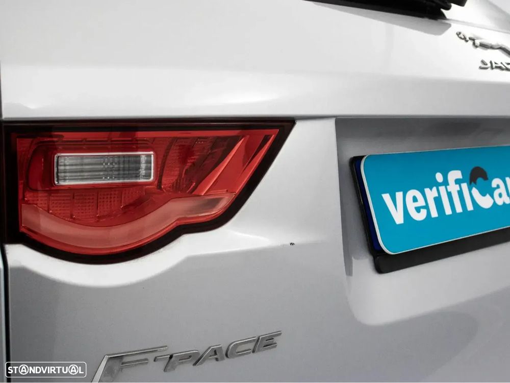 Jaguar F-Pace 2.0 i4D R-Sport AWD Aut. - 10