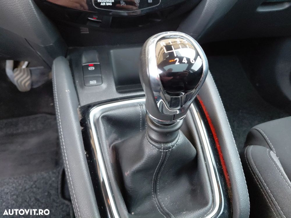 Nissan Qashqai - 24