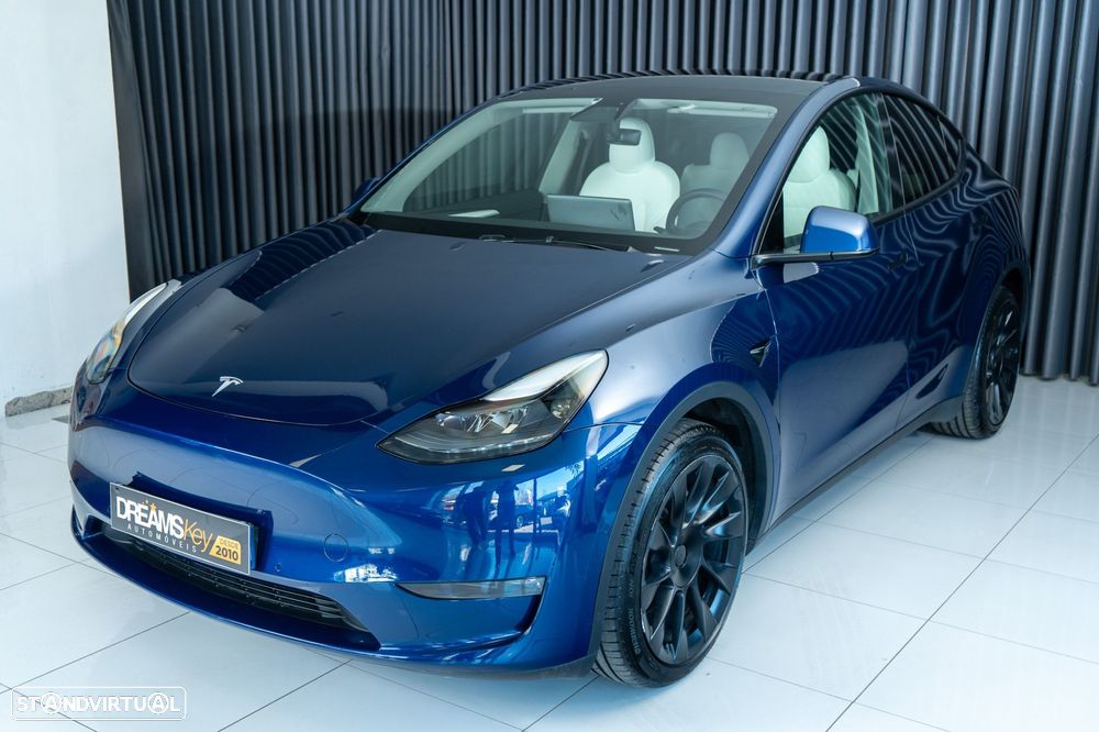 Tesla Model Y Long Range Dual Motor AWD - 35