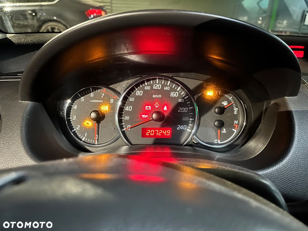 Suzuki Swift 1.6 Sport - 23