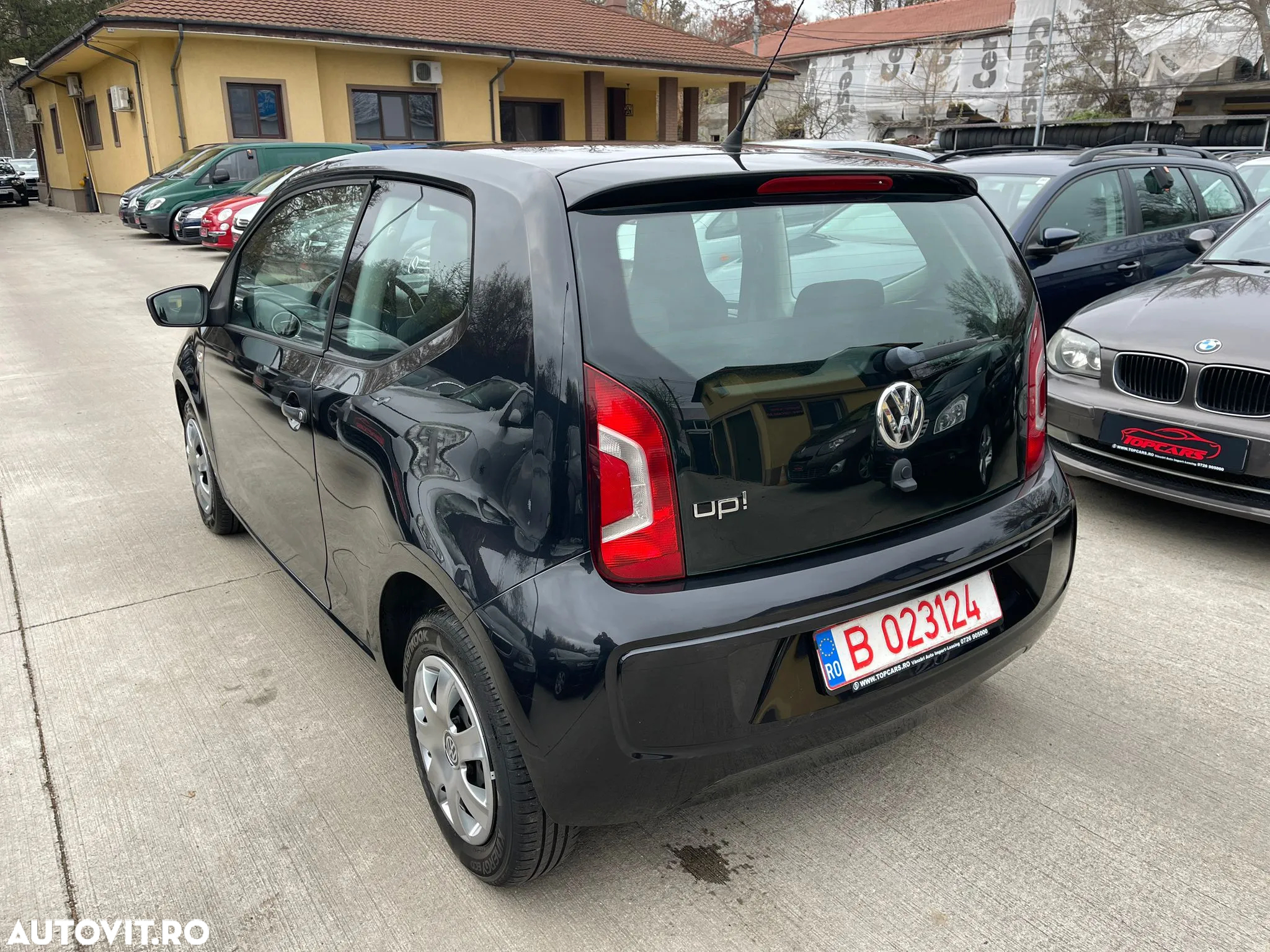 Volkswagen up! 1.0 Black - 4