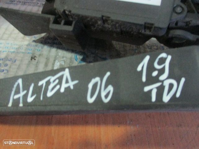 Pedal 1K1721503M SEAT ALTEA 2006 1.9 TDI VW POLO 2009 1.4TDI VW GOLF PLUS (5M) FASE 1 2008 1.9TDI  105CV 5P CINZENTO - 3