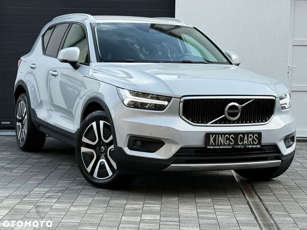 Volvo XC 40 B4 B AWD Geartronic Momentum Pro - 25