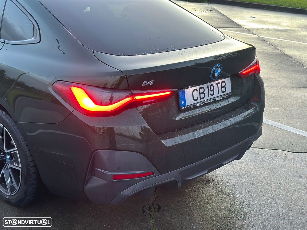 BMW i4 eDrive40 Pack Desportivo M - 15