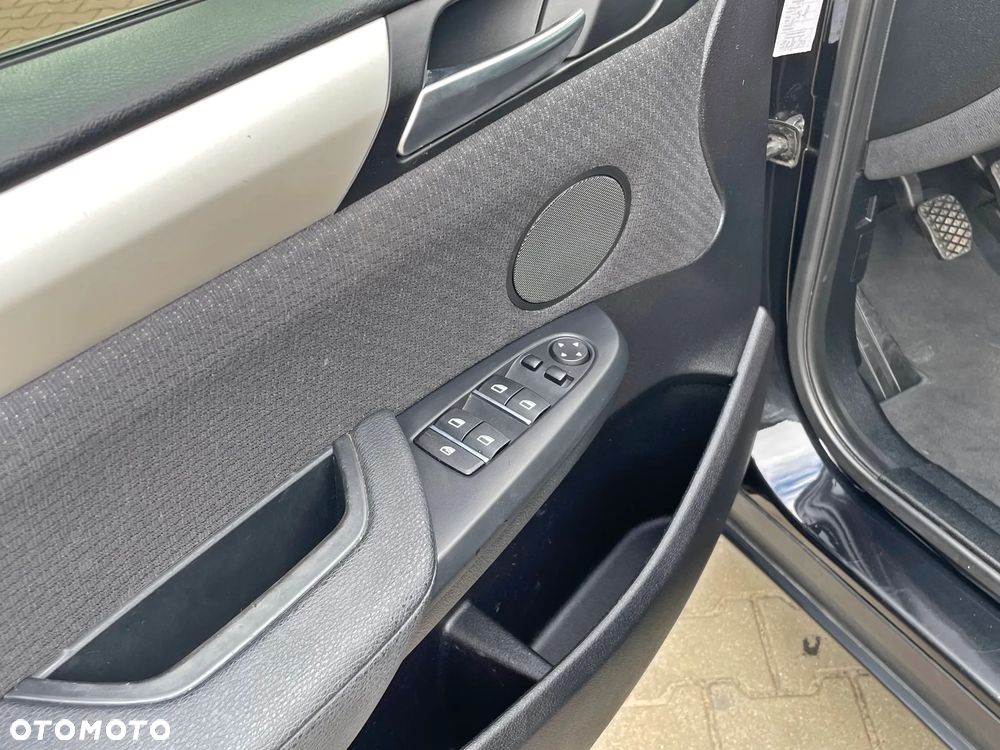 BMW X3 xDrive20d Blue Performance - 40