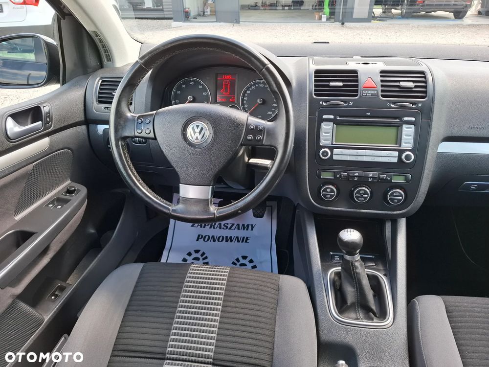 Volkswagen Golf 1.6 United - 8