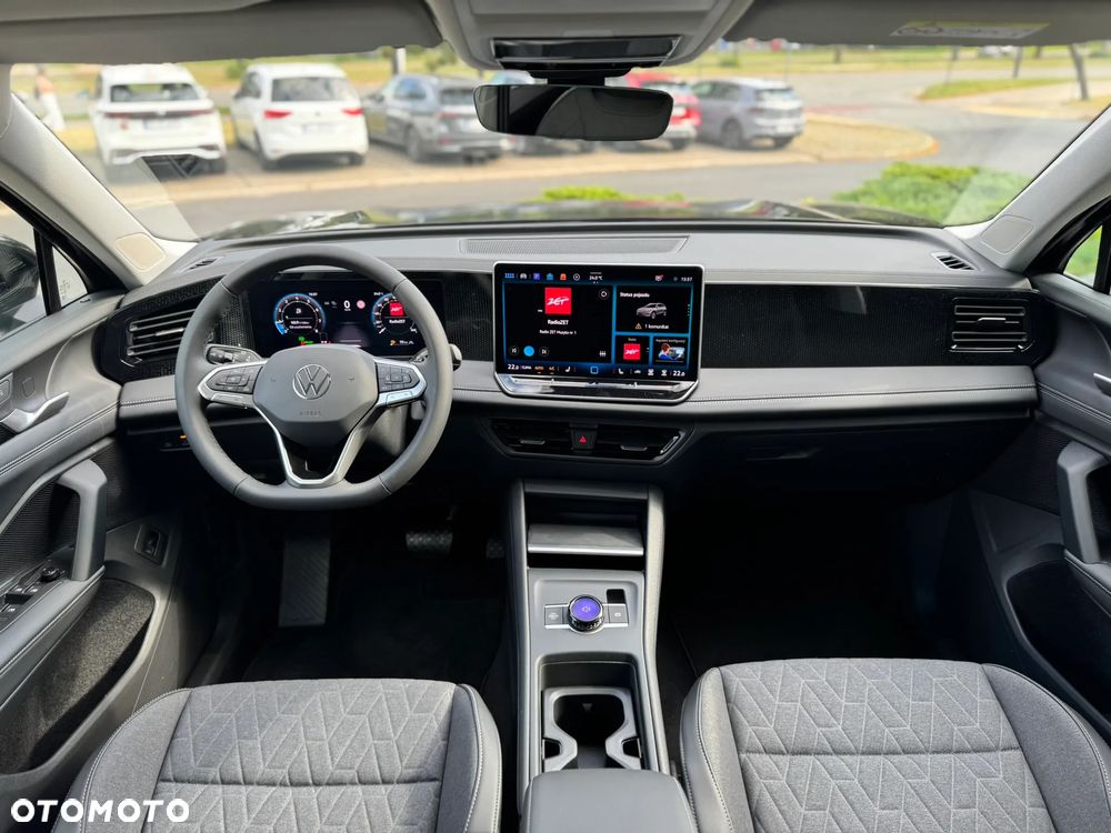 Volkswagen Tiguan 1.5 eTSI OPF DSG Life - 24