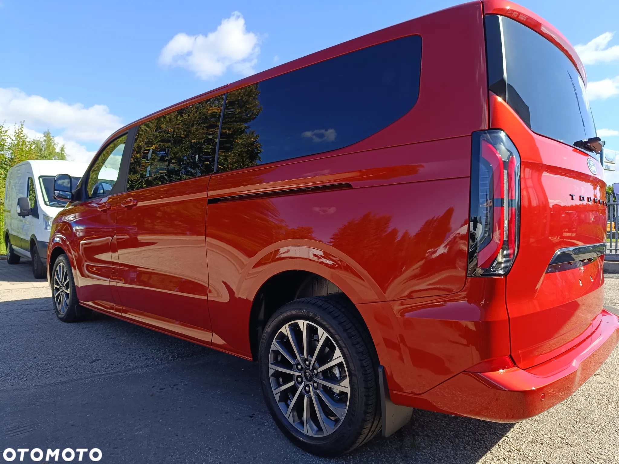 Ford Tourneo Custom 2.0 EcoBlue 320 AWD L2 Titanium X - 8