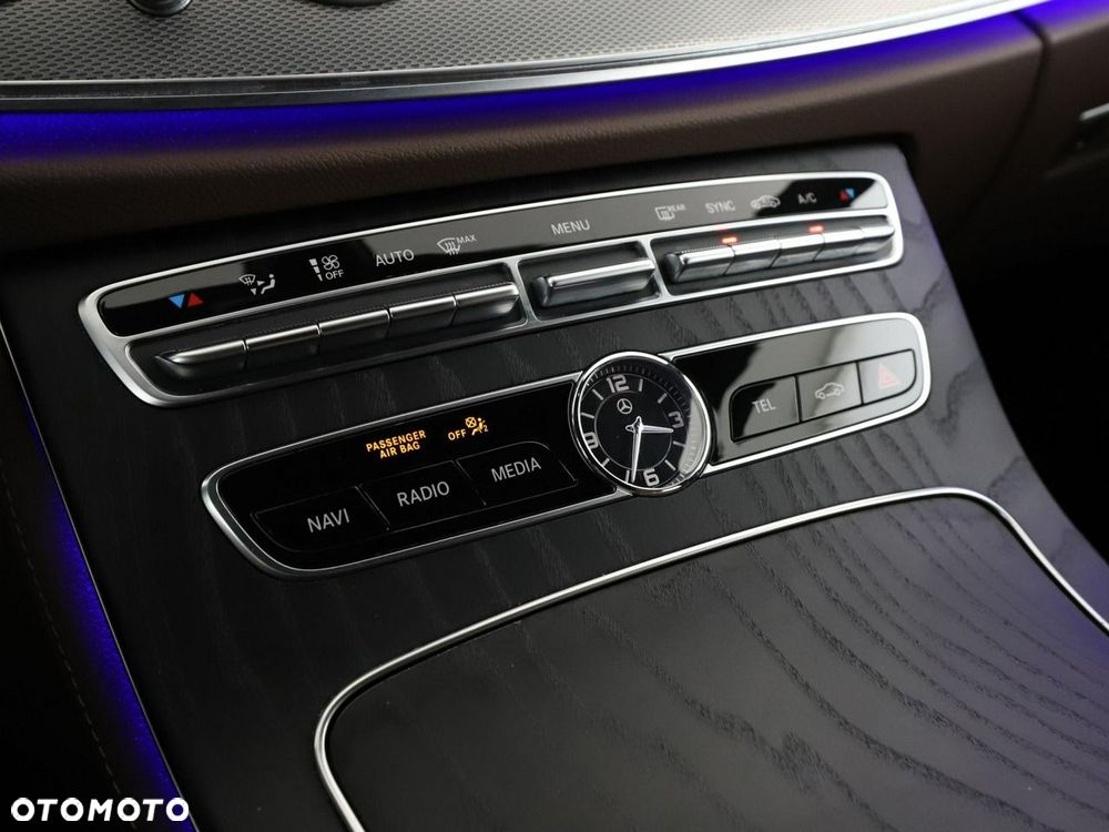 Mercedes-Benz Klasa E 200 d 9G-TRONIC Avantgarde - 29