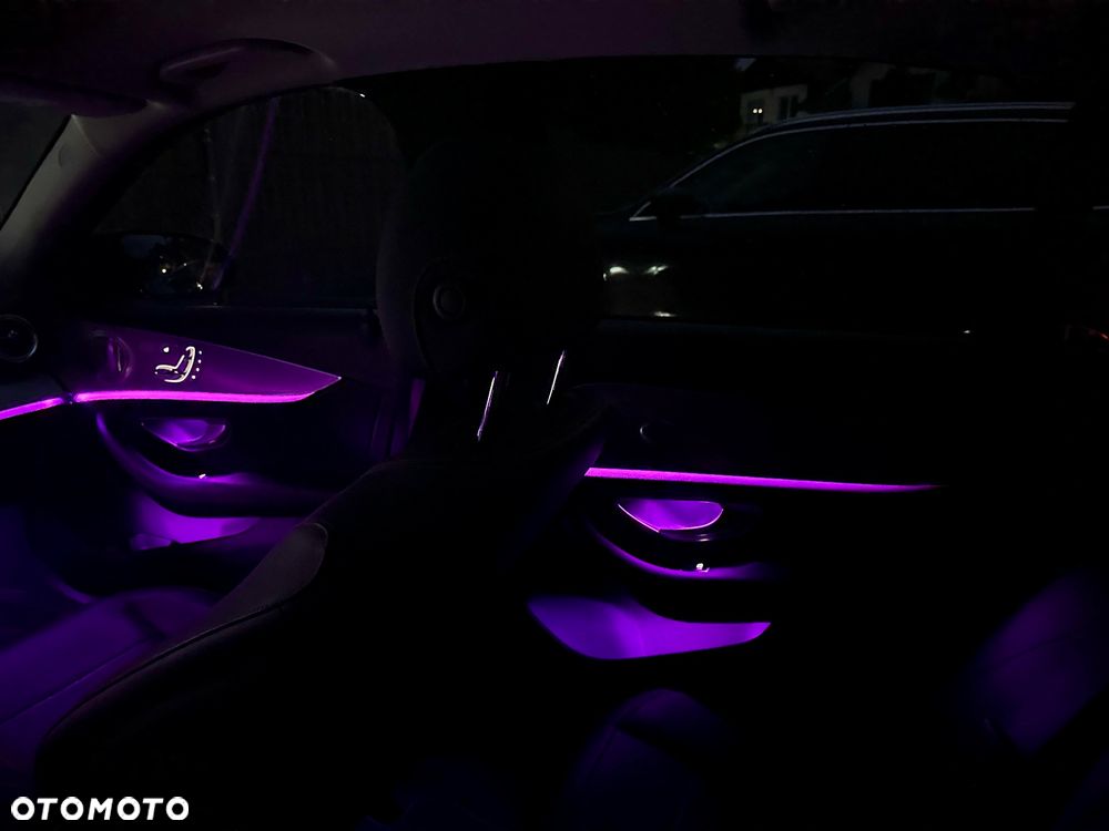 Mercedes-Benz Klasa E 350 - 27