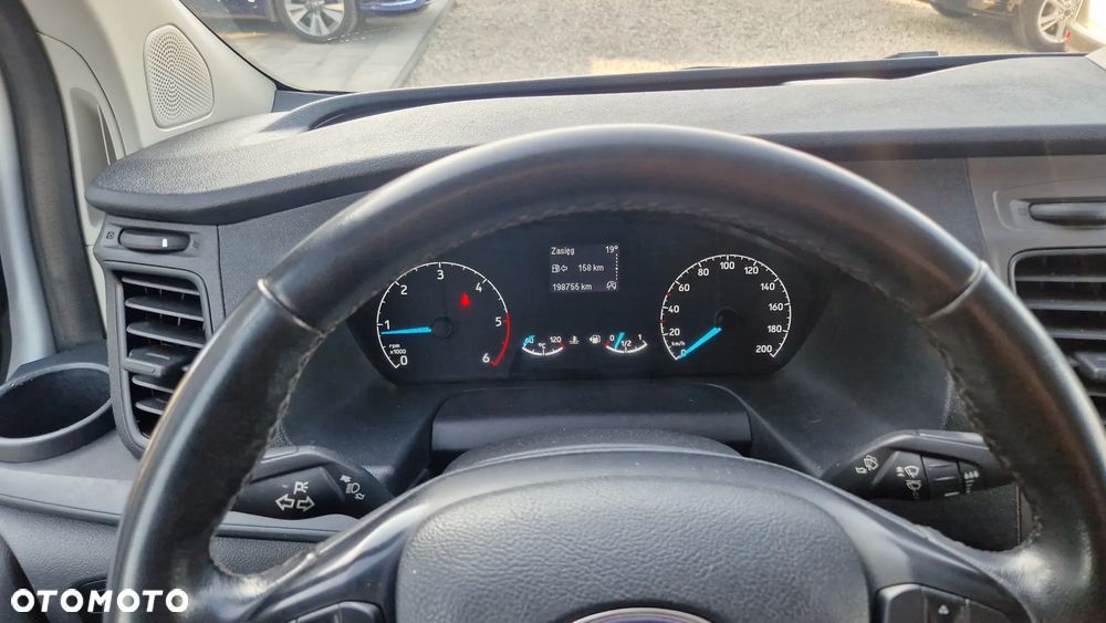 Ford TRANSIT CUSTOM - 15