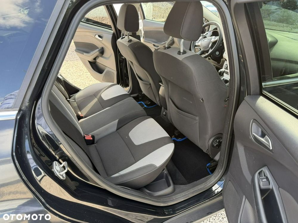 Ford Focus 1.6 EcoBoost Titanium - 11