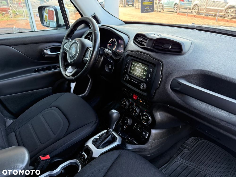 Jeep Renegade 1.4 MultiAir Limited FWD S&S - 28
