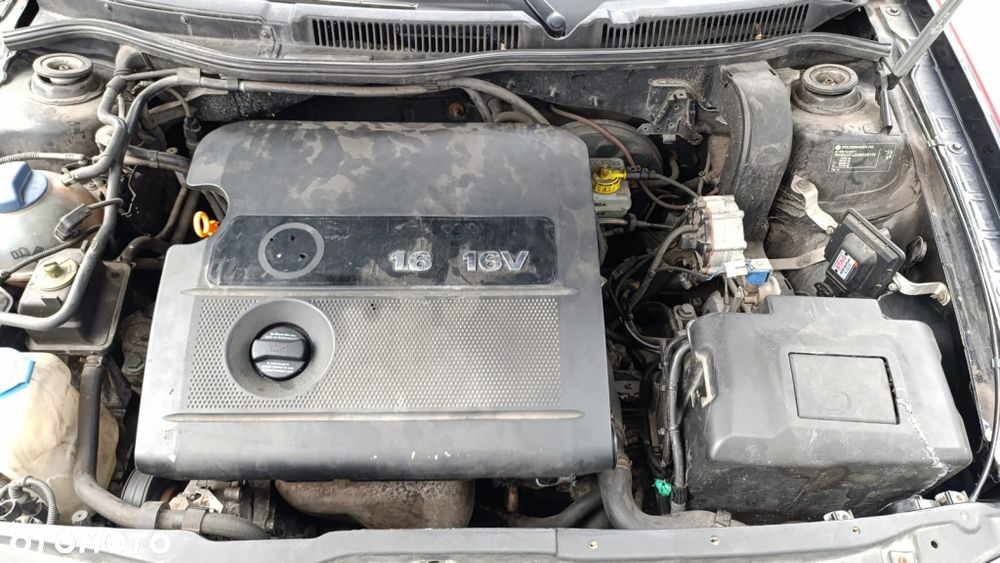 36307 VW golf IV model od 98-06 silnik 1.6 16V AZD skrzynia ERT lakier LC9Z - 11