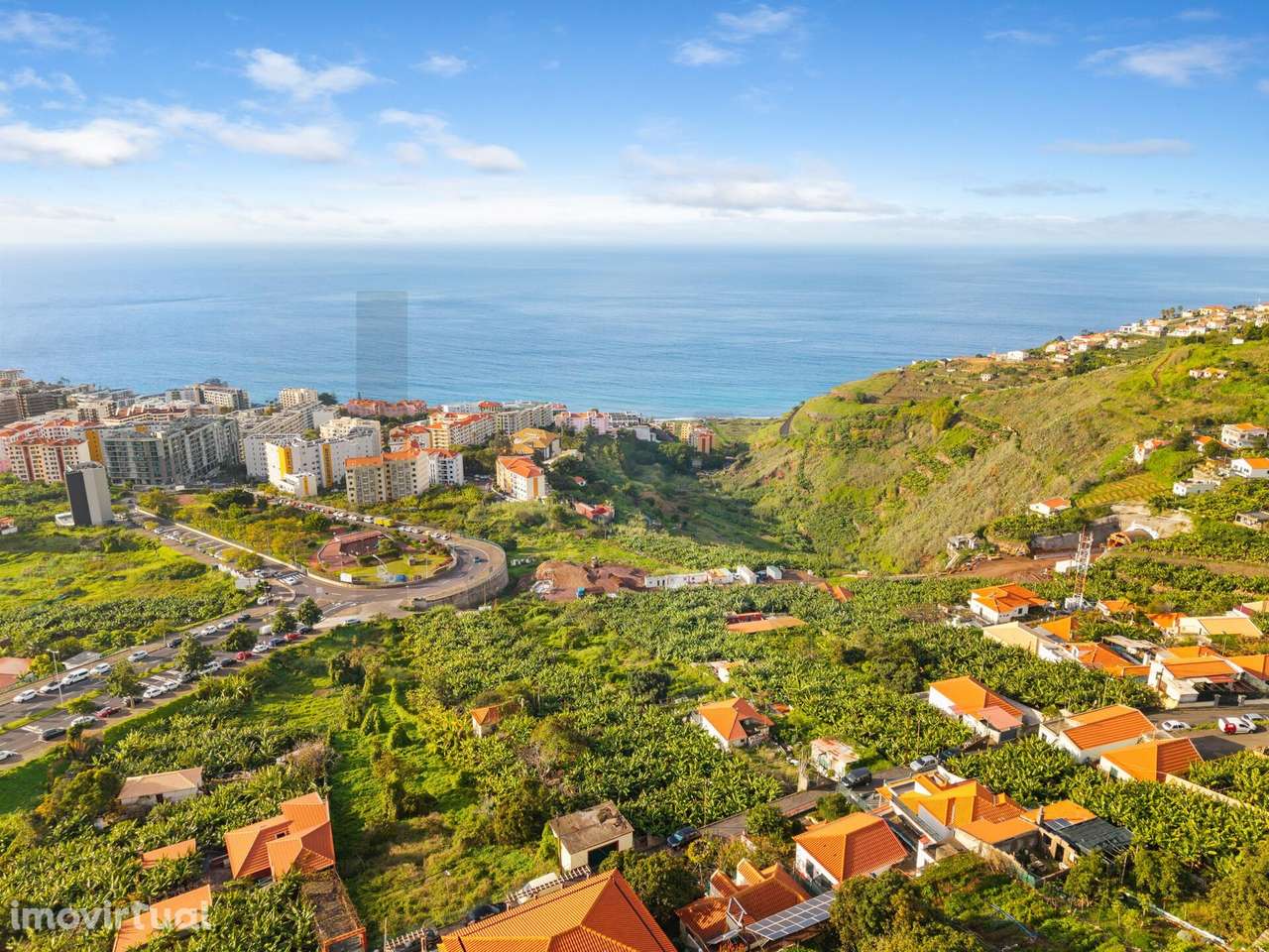 Investimento na Madeira: Terreno de 4800 m2 com vista para o mar no Fu - Grande imagem: 4/17