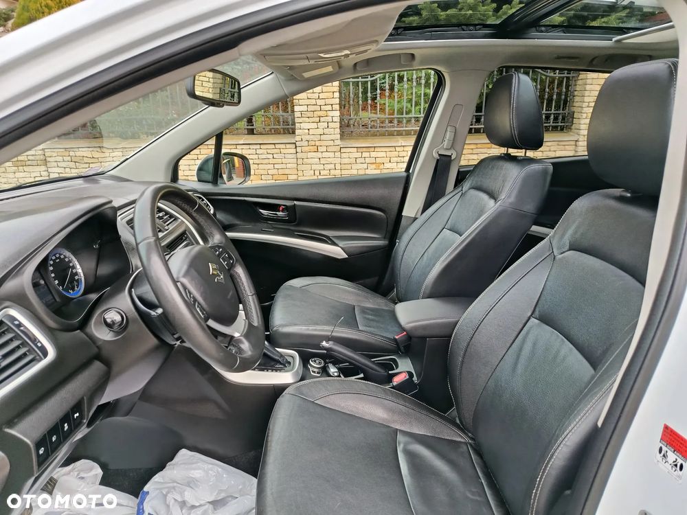 Suzuki SX4 S-Cross 1.6 VVT CVT 4x4 limited - 17