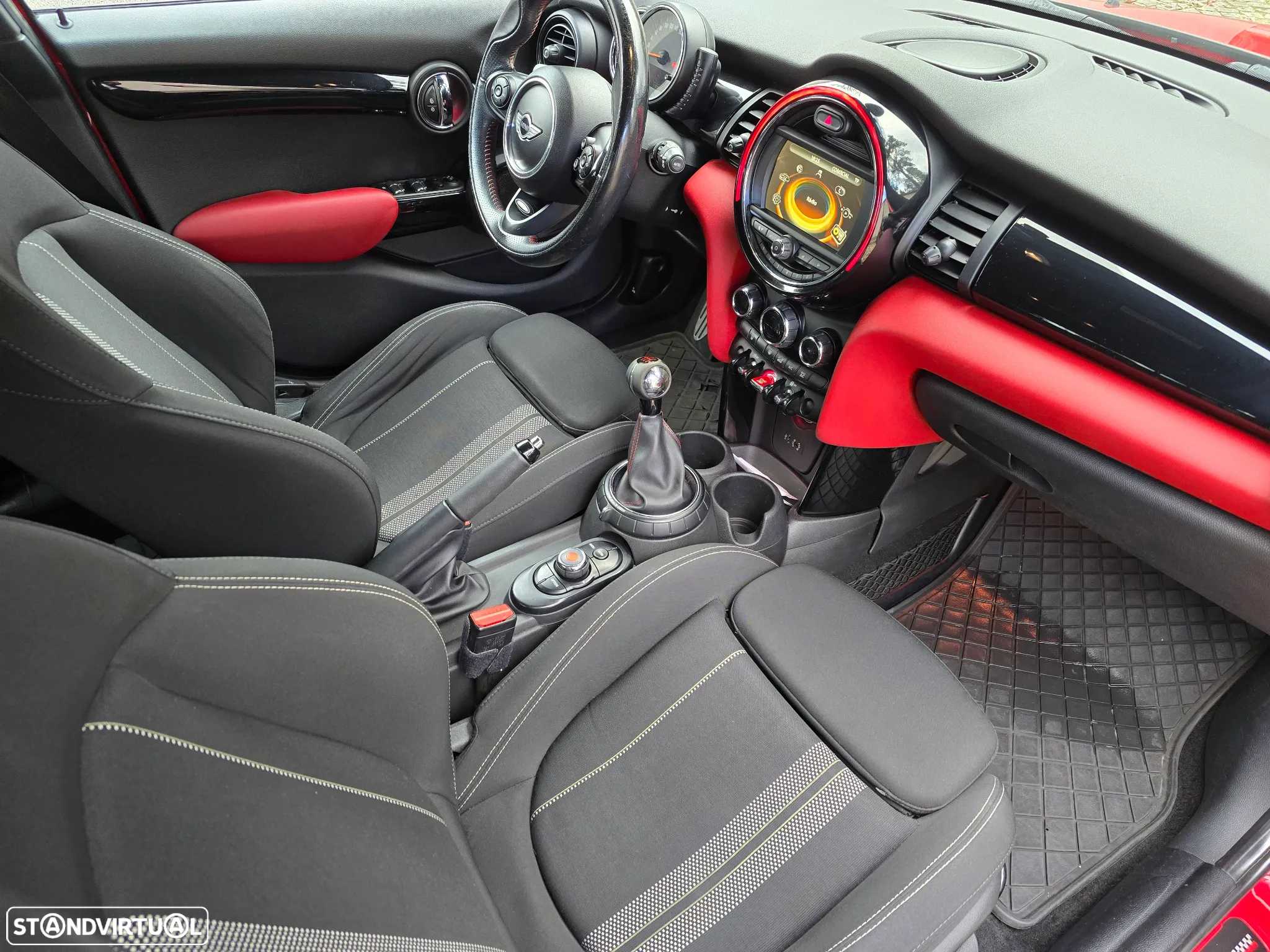 MINI 5 Portas One D - 26