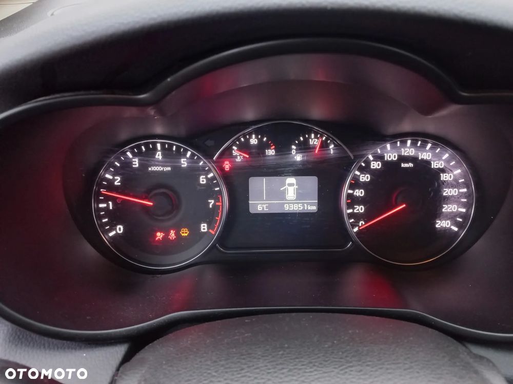 Kia Carens 1.6 GDI Business Line EU6 - 27