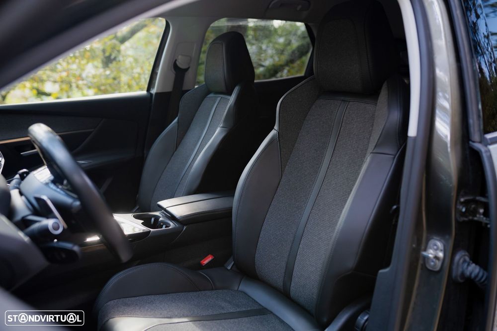 Peugeot 3008 1.6 Hybrid Allure e-EAT8 - 47