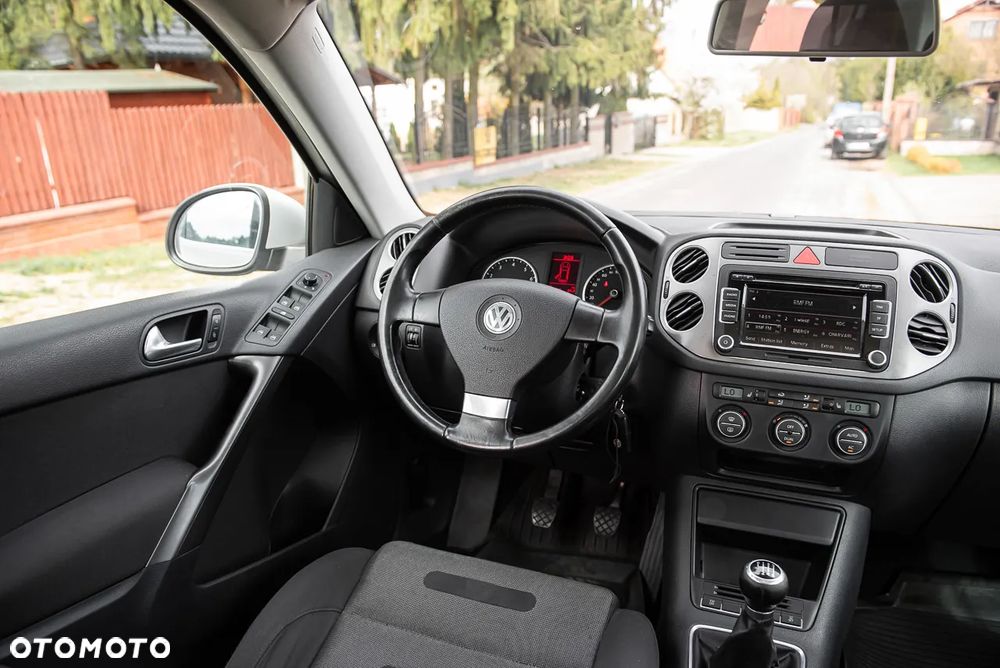 Volkswagen Tiguan 1.4 TSI BlueMotion Technology Sport & Style - 24