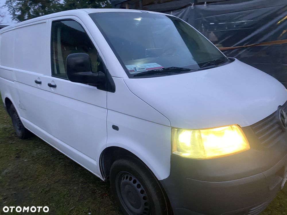 Volkswagen Transporter - 5