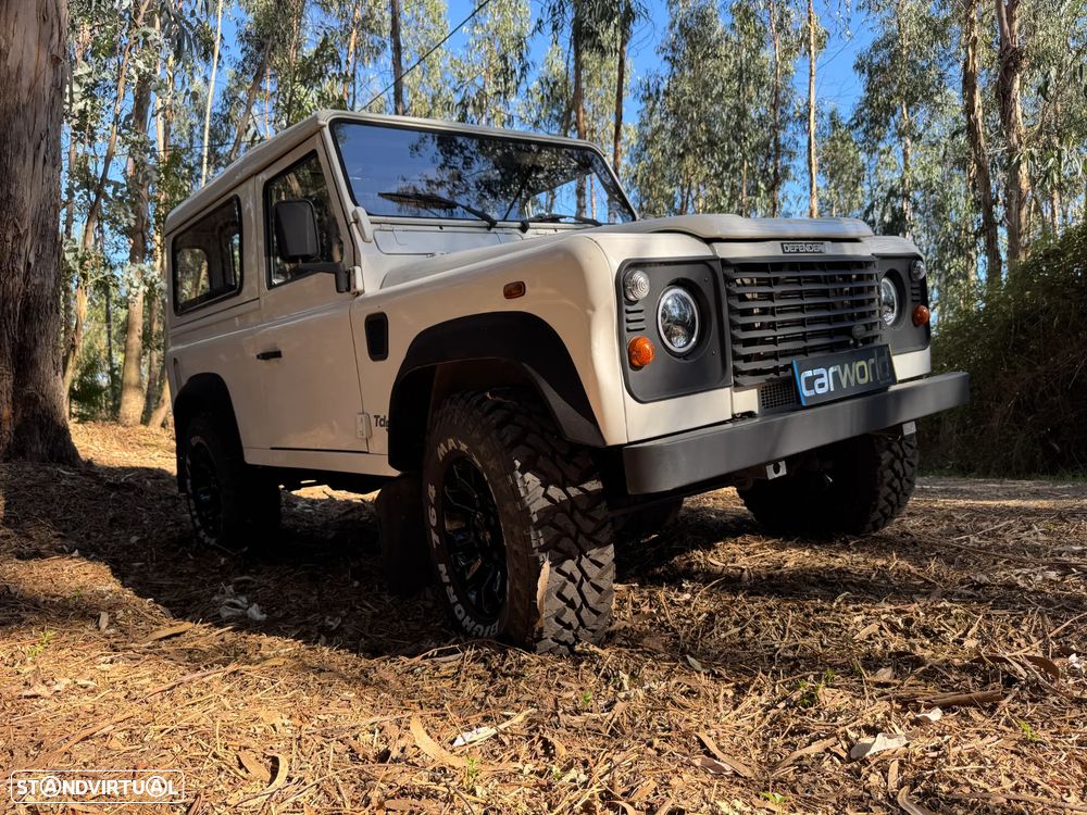 Land Rover Defender 90 2.5 TD5 Metal Top - 4