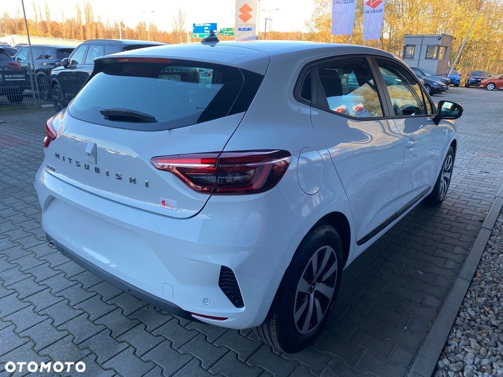 Mitsubishi Colt - 8