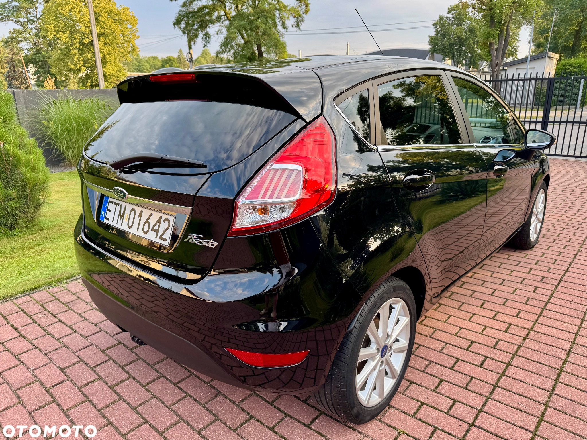 Ford Fiesta 1.5 TDCi ECOnetic Titanium ASS - 4