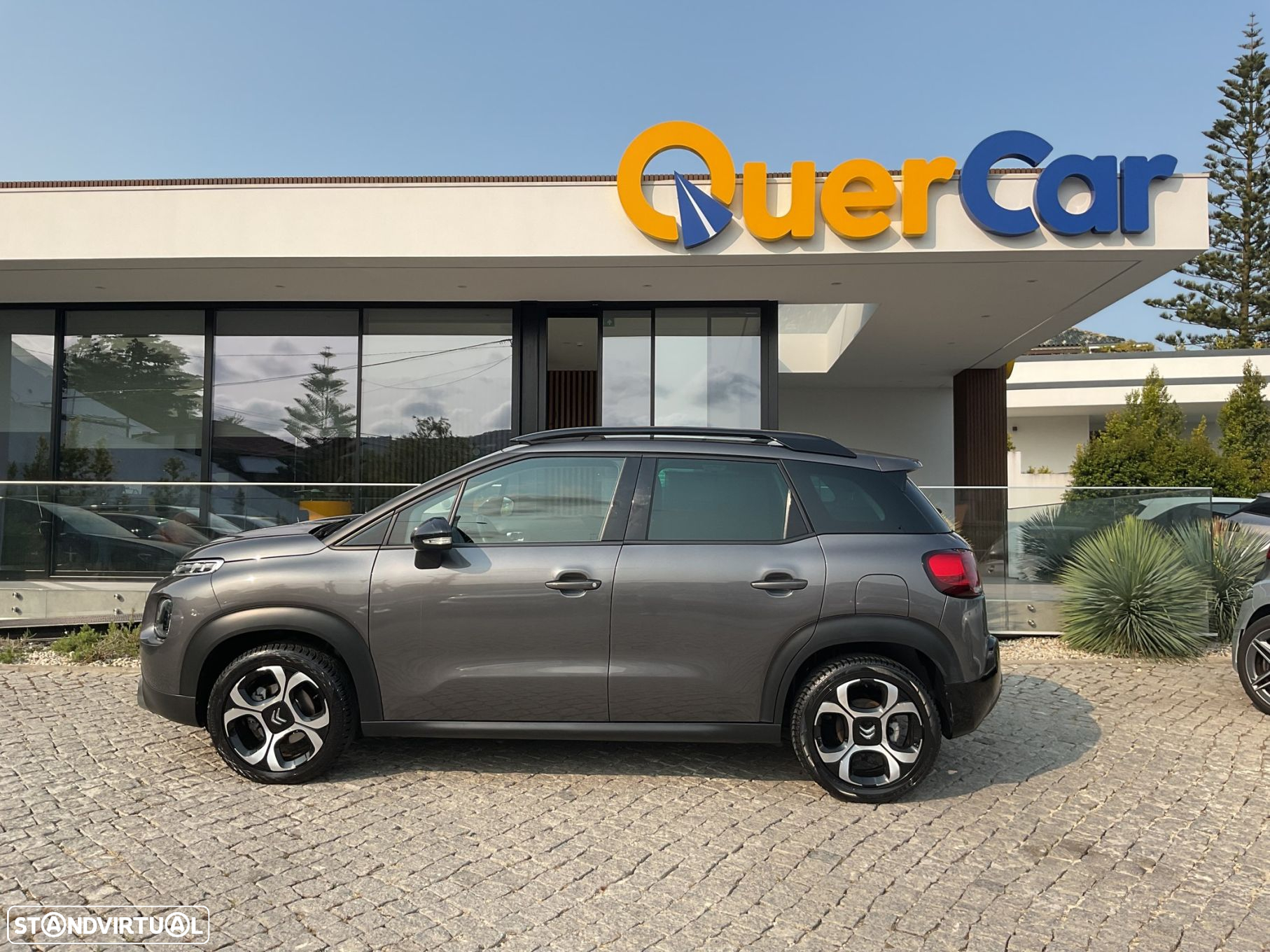 Citroën C3 Aircross 1.2 PureTech Shine EAT6 - 6