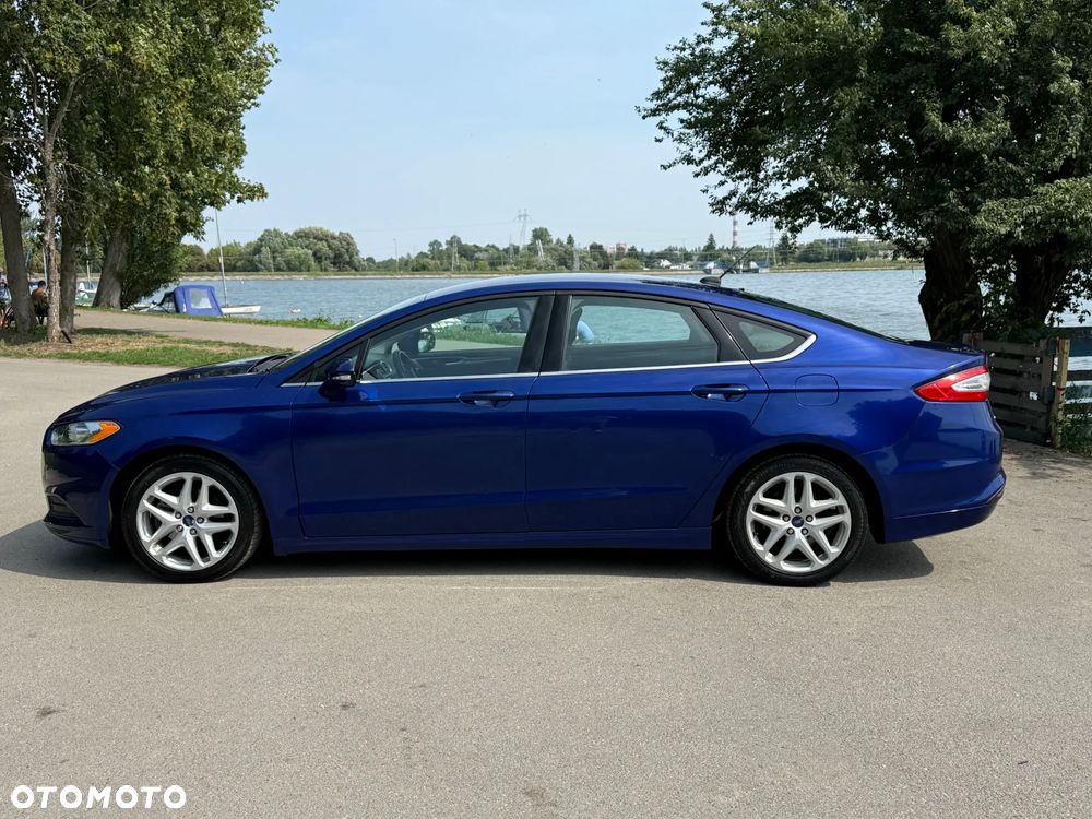 Ford Fusion - 7