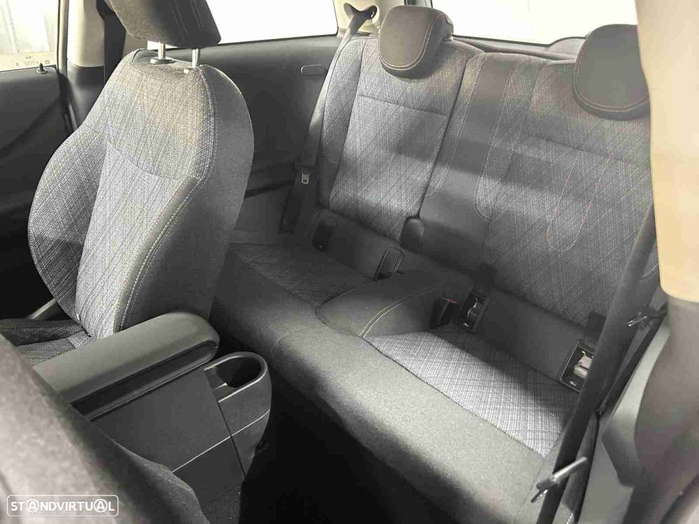 MINI 3 Portas Cooper C Classic - 7