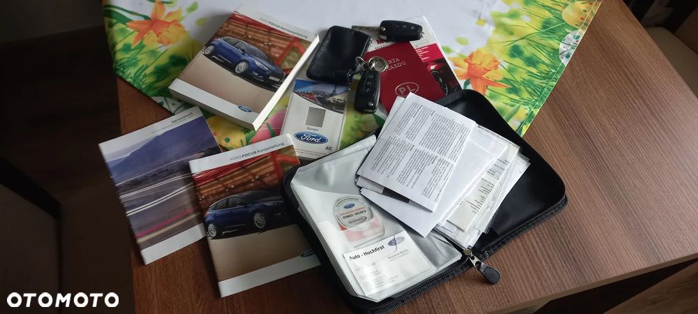 Ford Focus - 32