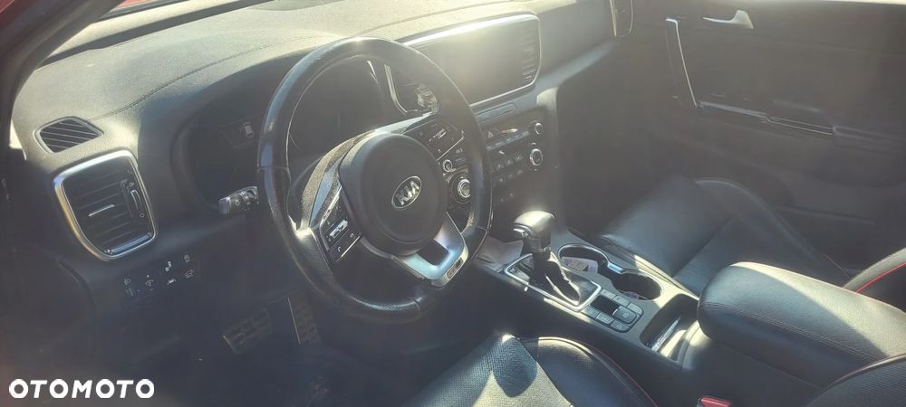 Kia Sportage 1.6 CRDI AWD Eco-Dynamics+ (48V M-H) DCT GT LINE - 7