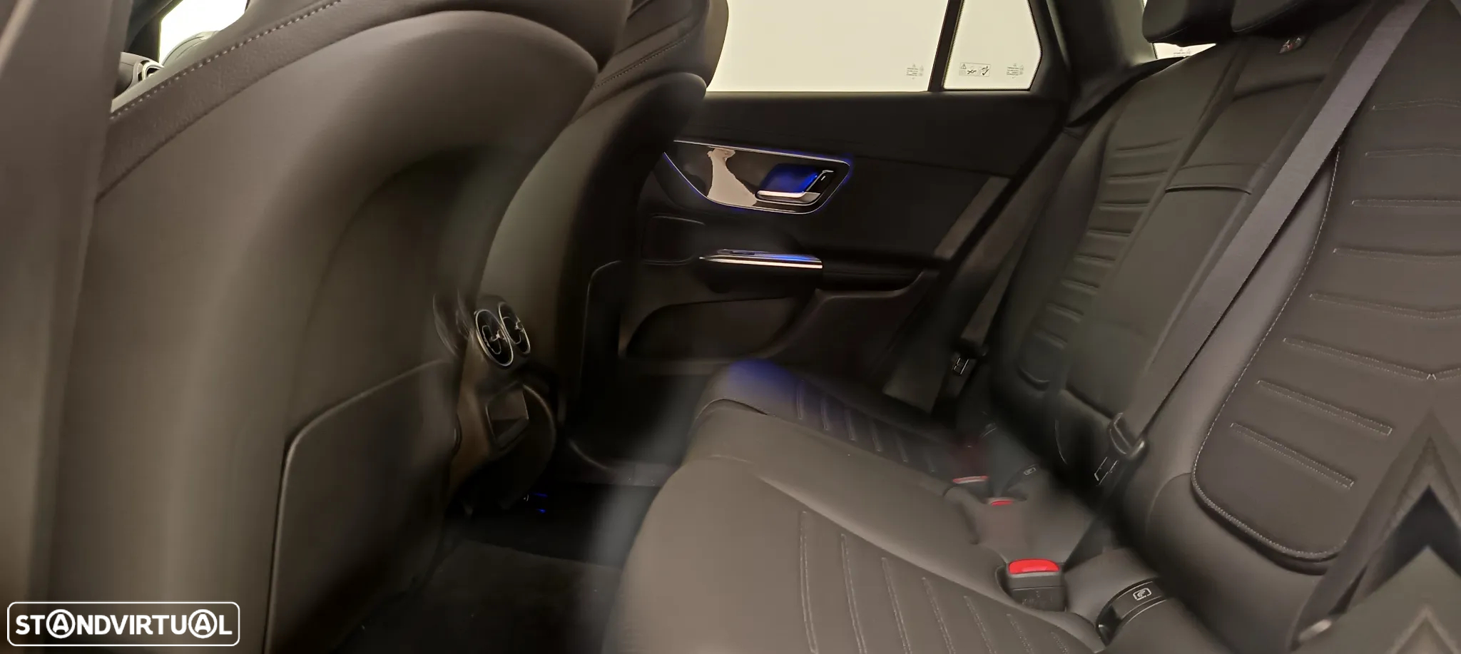 Mercedes-Benz GLC 300 de 4Matic - 27