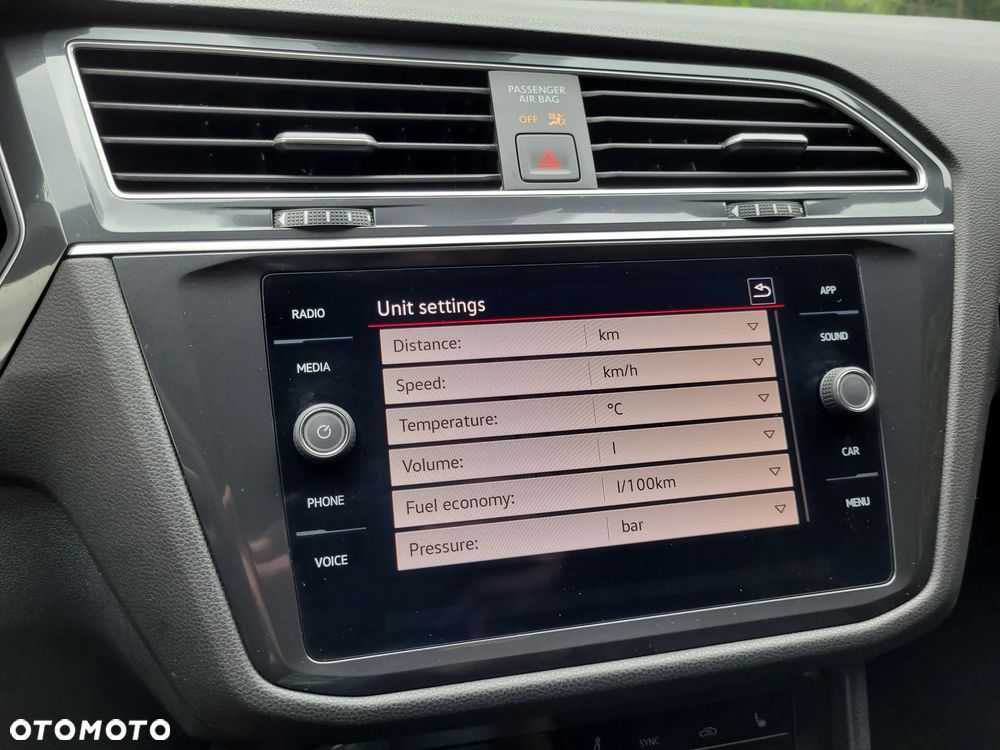Volkswagen Tiguan - 34