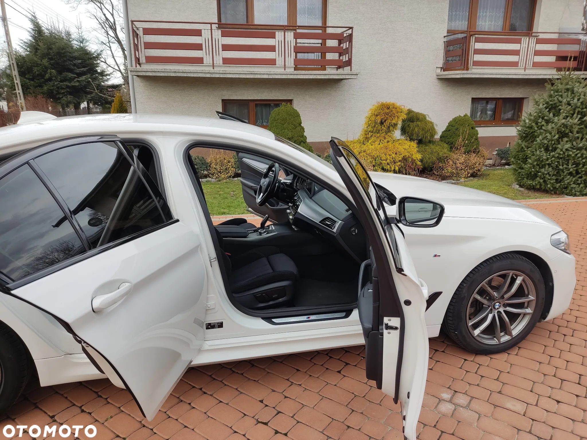 BMW Seria 5 518d M Sport sport - 8