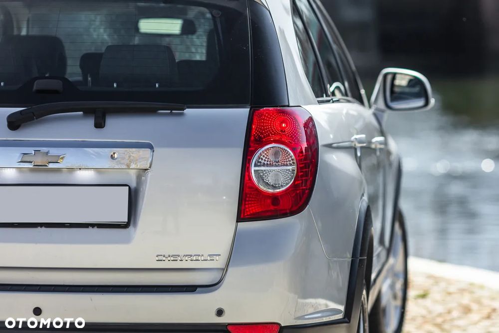 Chevrolet Captiva - 17