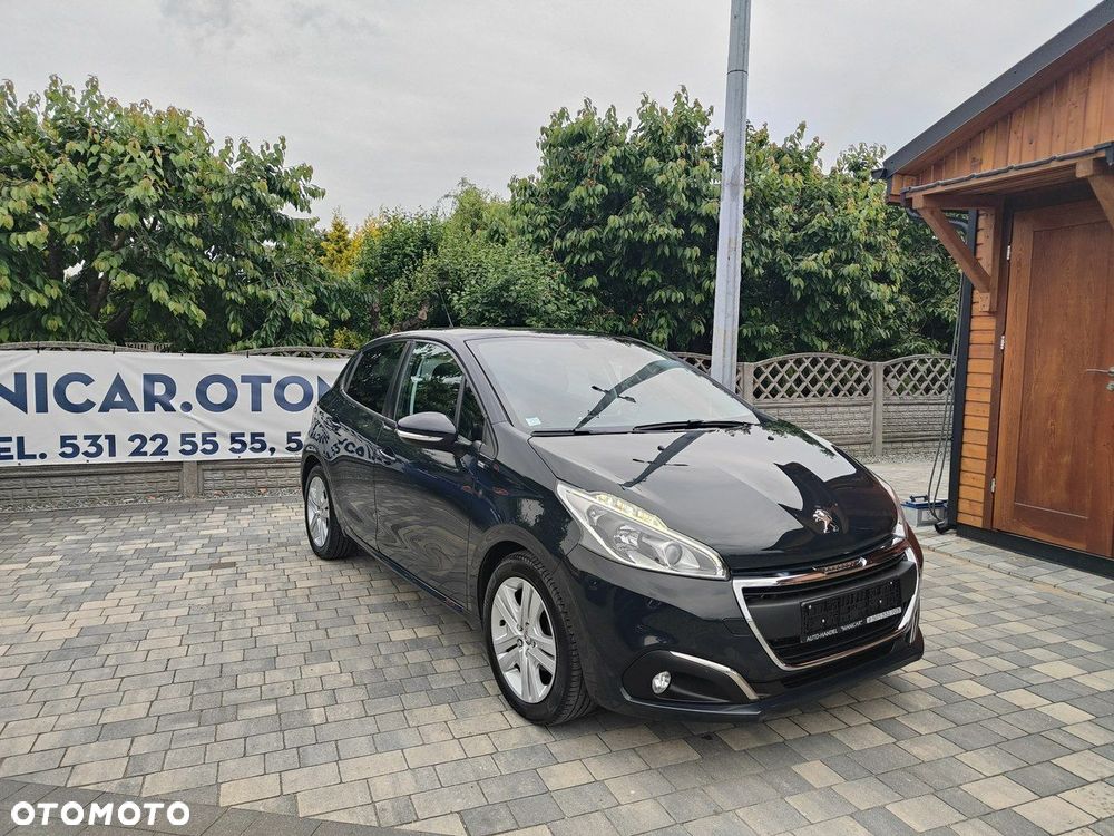 Peugeot 208 - 3