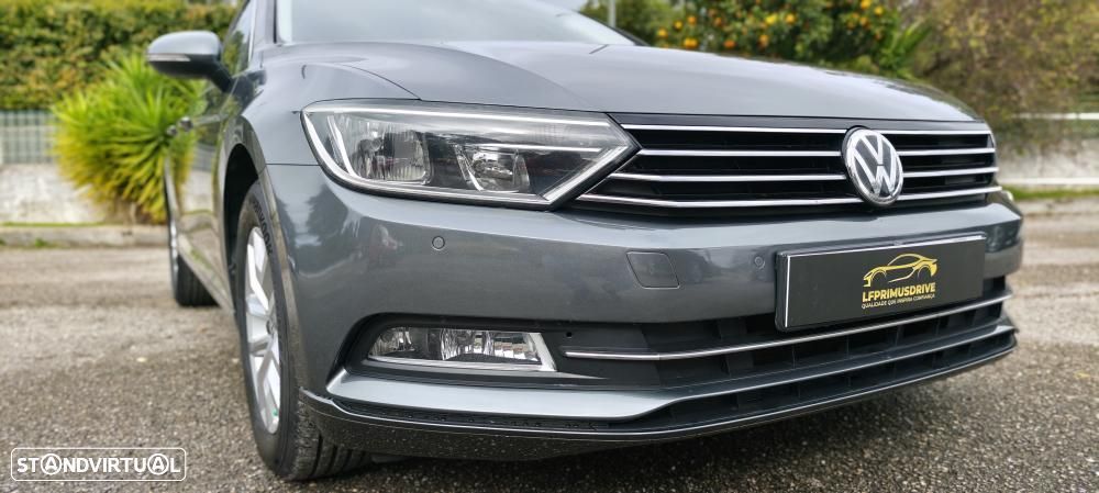 VW Passat 1.6 TDI Confortline - 13