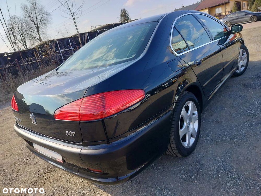 Peugeot 607 - 17