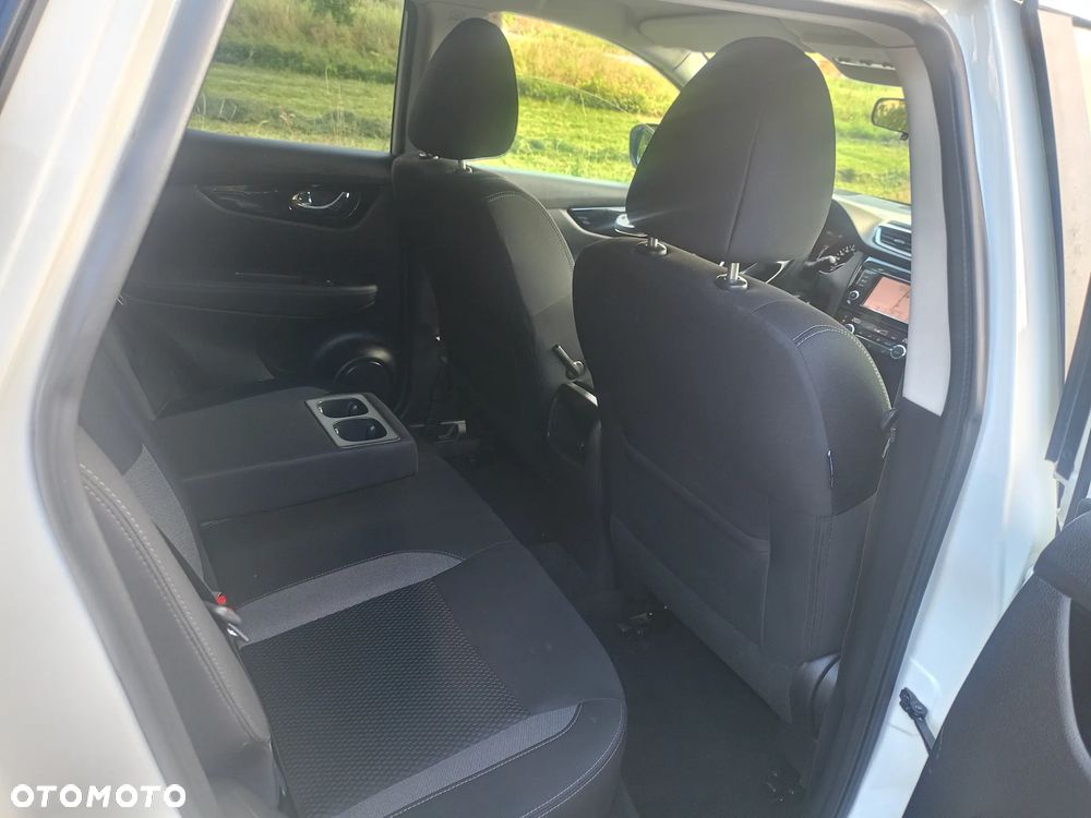 Nissan Qashqai 1.3 DIG-T Tekna - 10